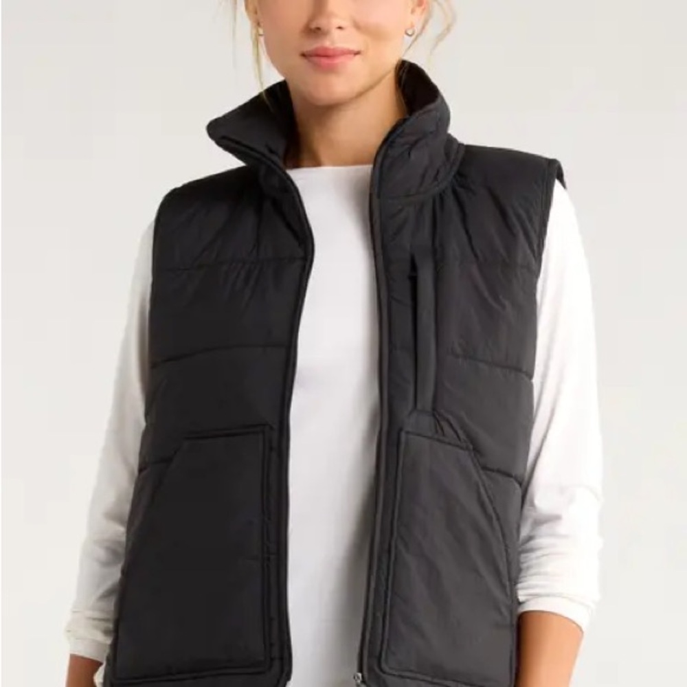 Zella Black Quilted Puffer Vest Lightweight Outdoor Layering Activewear Hike S